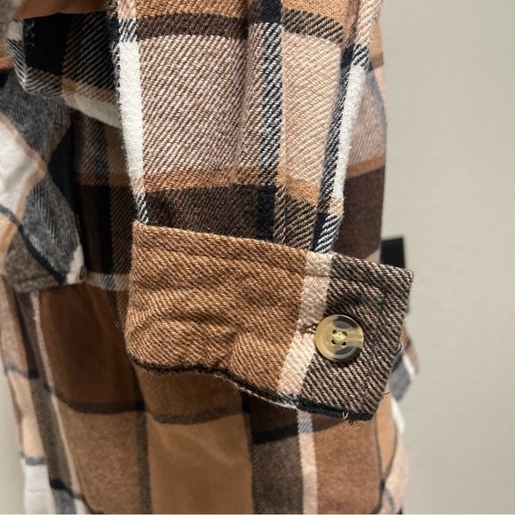 Beachlunchlounge Brown Coffee Plaid Boxy Button Down Flannel Shacket Small - Picture 4 of 7